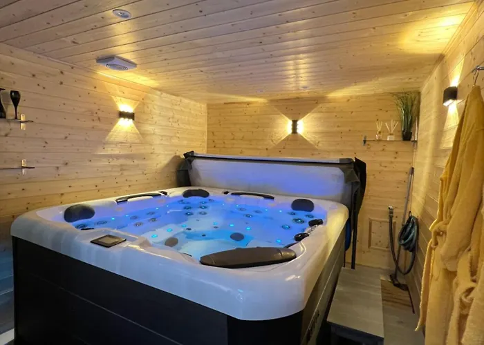 Les De Stanislas Jacuzzi & Appartamento